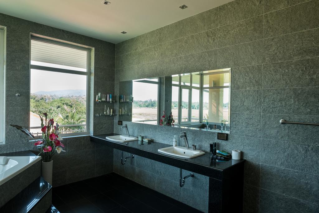 Three Kings Private Luxury Villa Чиангмай Экстерьер фото
